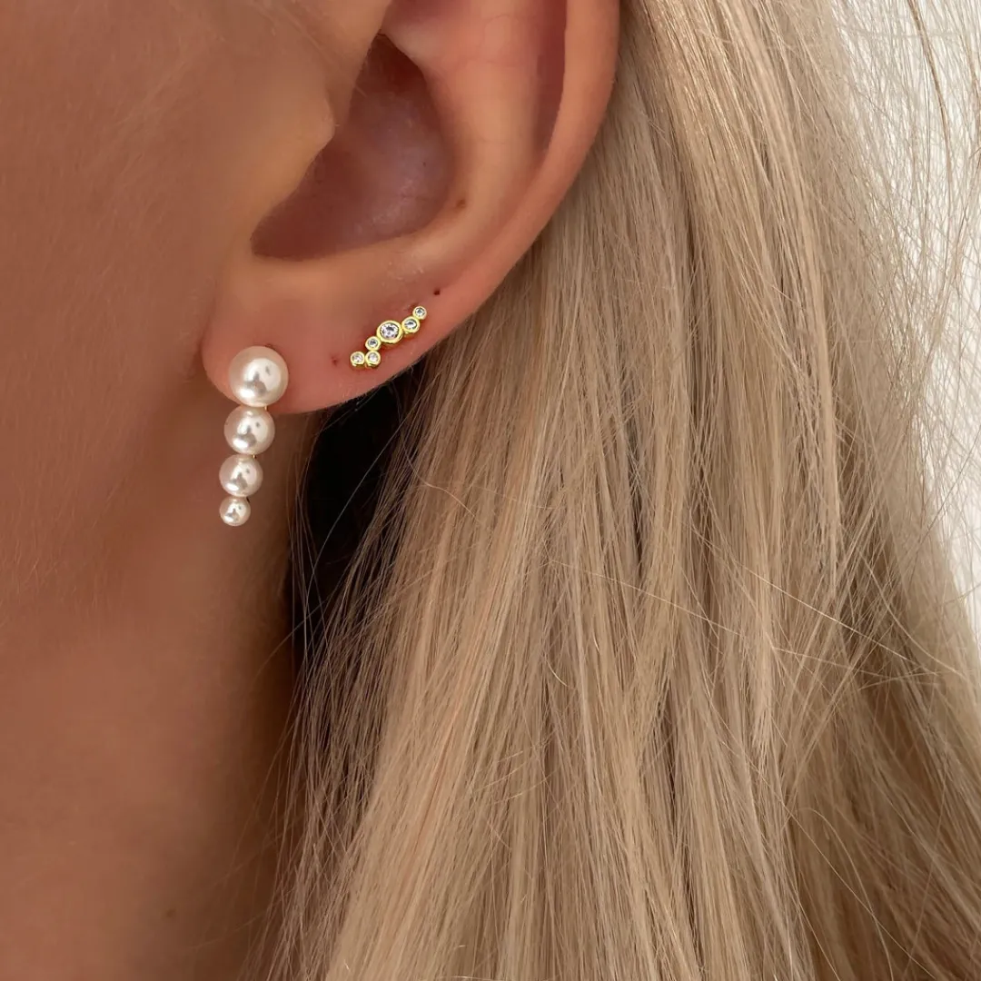 halley_petite_studs__gold_2.webp Nava Copenhagen Ørestikker | Øreringe>Halley Petite Studs - Gold Plated
