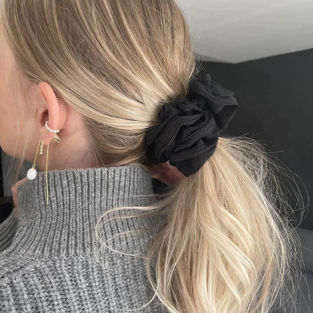 Nava Copenhagen Accessories>Ivy Scrunchie - Coal