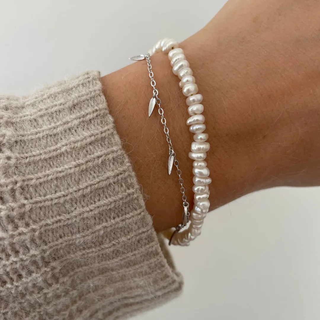 jewelry_set__lihua_bracel_3.webp Nava Copenhagen Armbånd | Øretråde>Jewelry Set | Lihua Bracelet & Mui Earrings - Silver