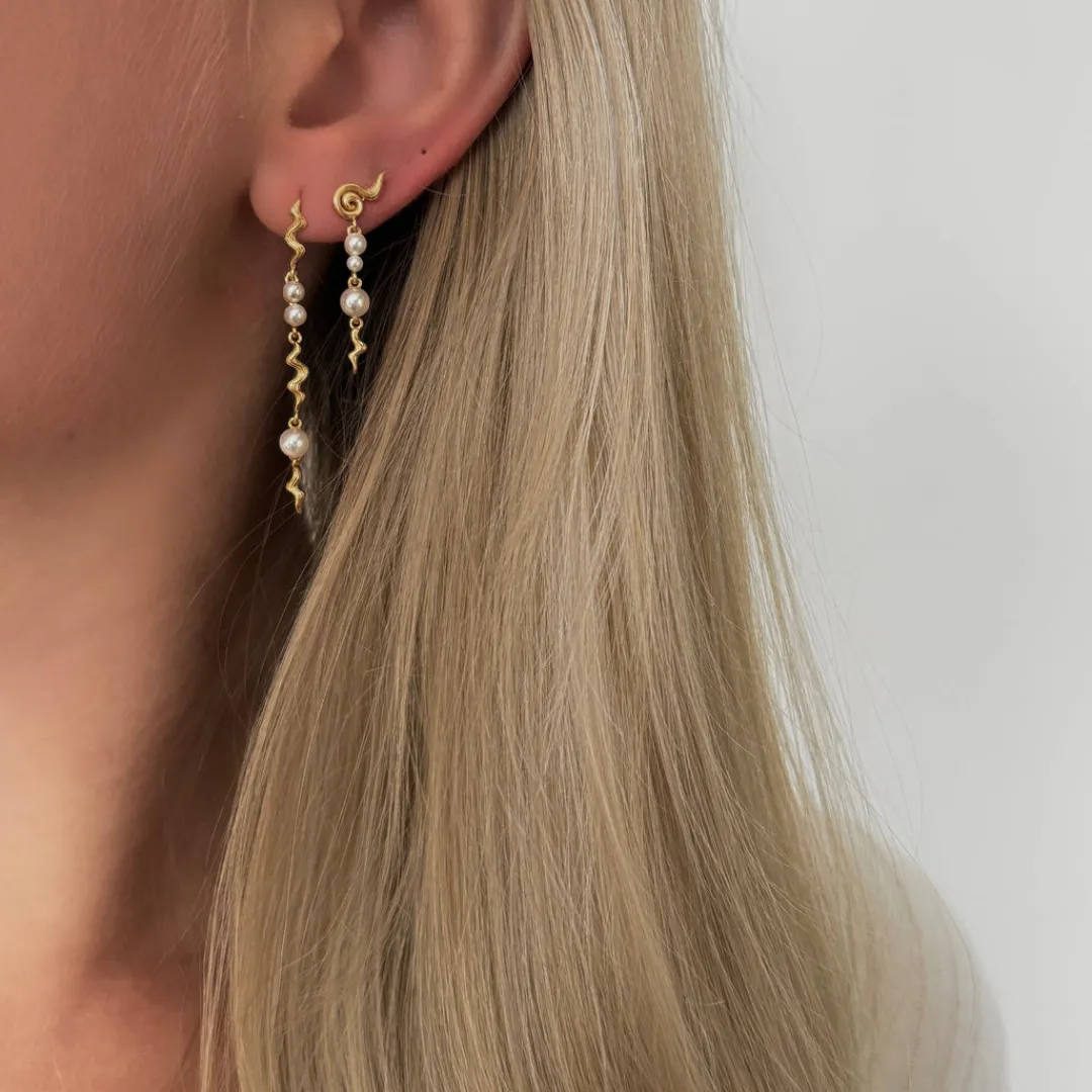 Nava Copenhagen Ørestikker | Øreringe>Nisa Earrings - Gold plated